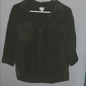 Army Green Button-up Quarter Sleeve Shirt